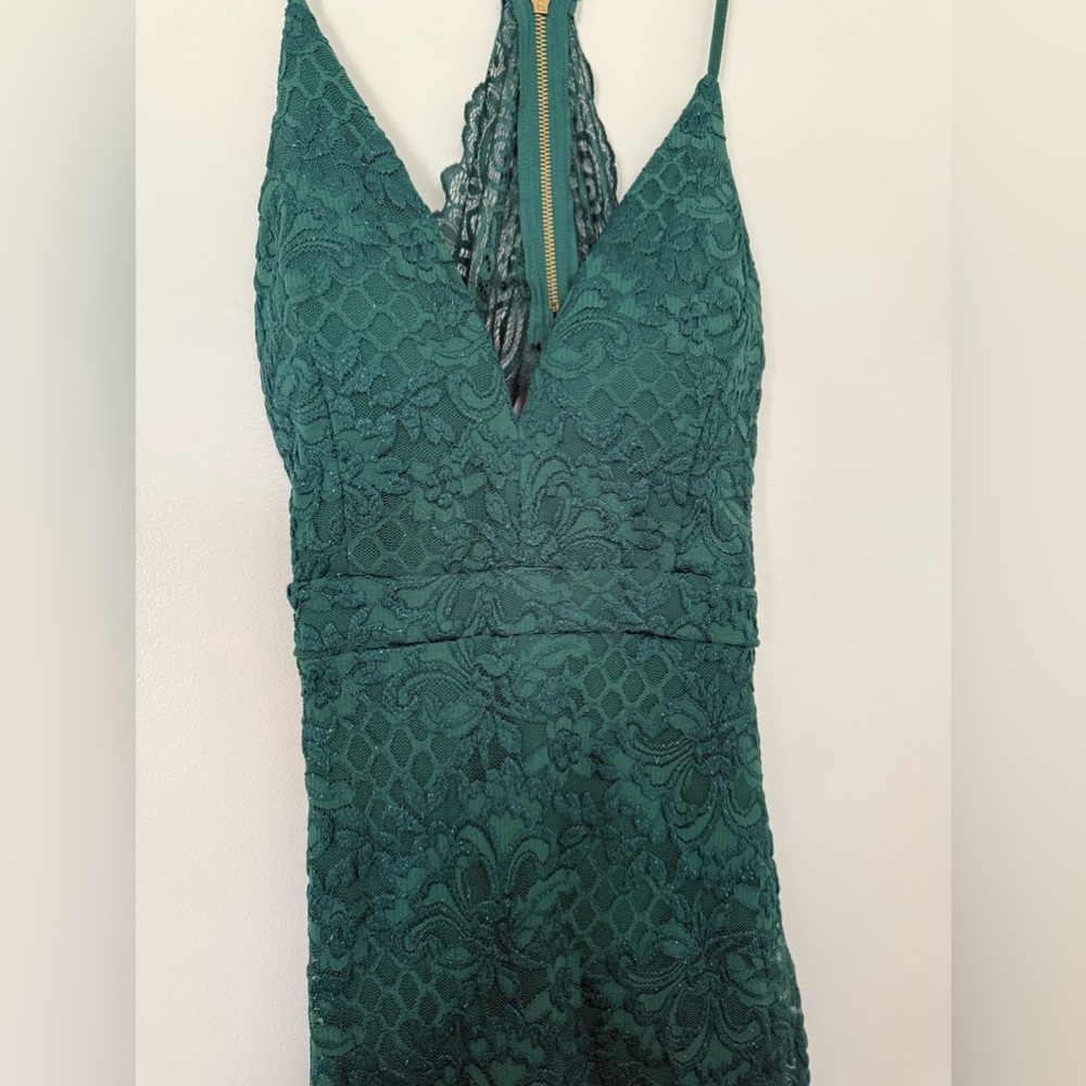 Macy’s Emerald Sundae - Elegant Green Lace Dress (Juniors)